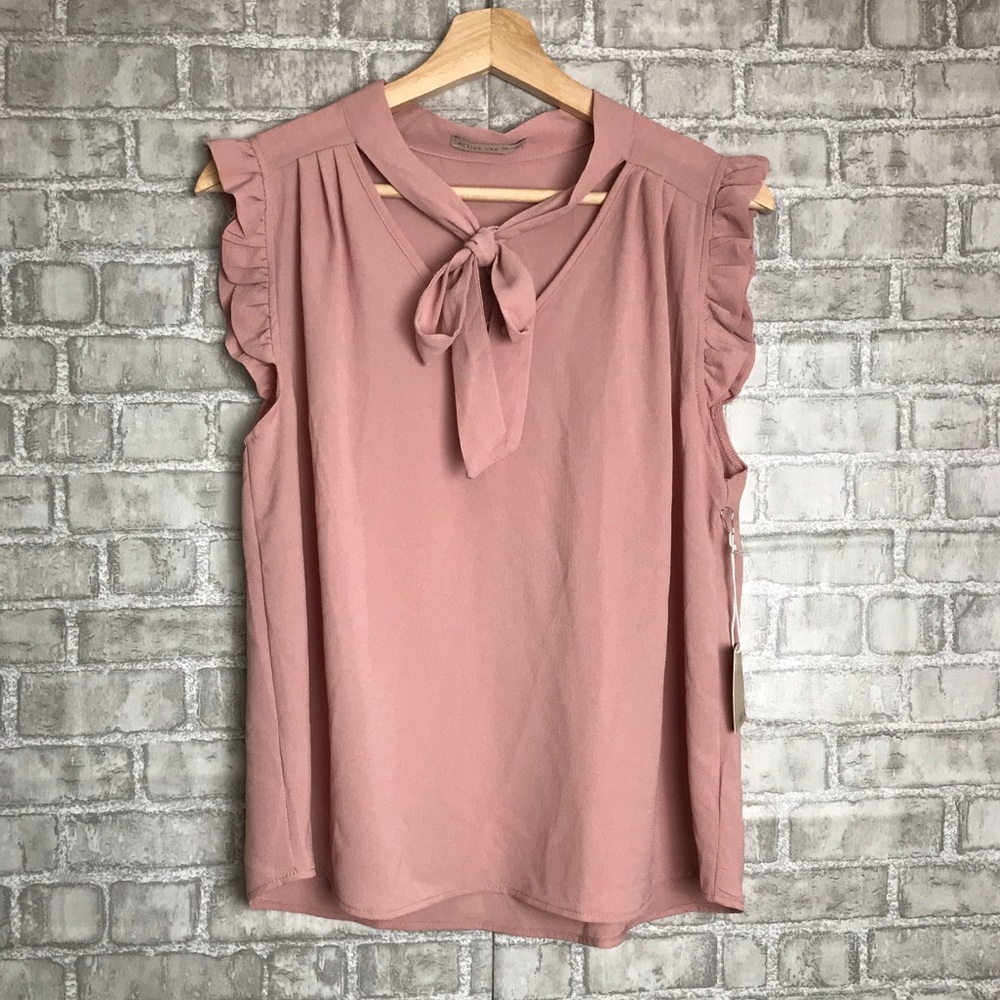 NWT Active USA Front Tie Ruffle Blouse Size L